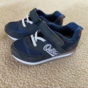 Osh Kosh size 10 toddler shoes.